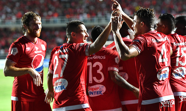 América
