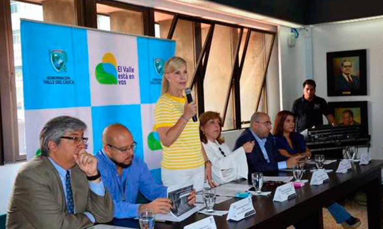 Comenzó empalme entre gobernadoras