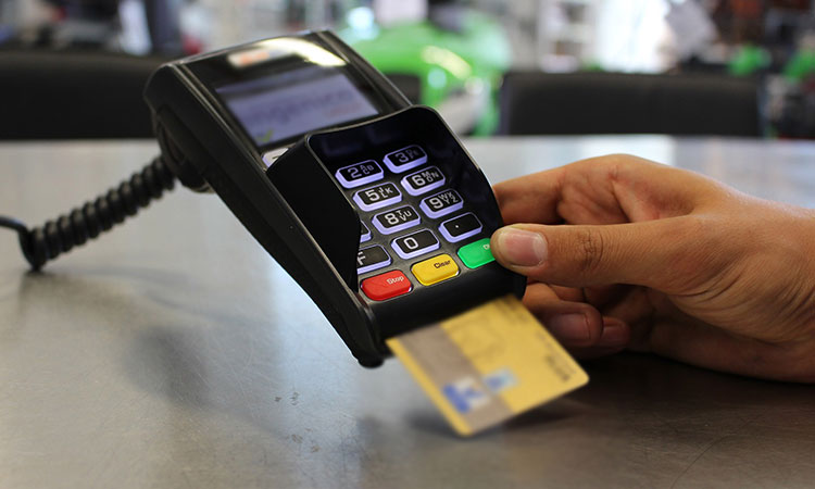 Nueva ley que regula servicios bancarios gratuito