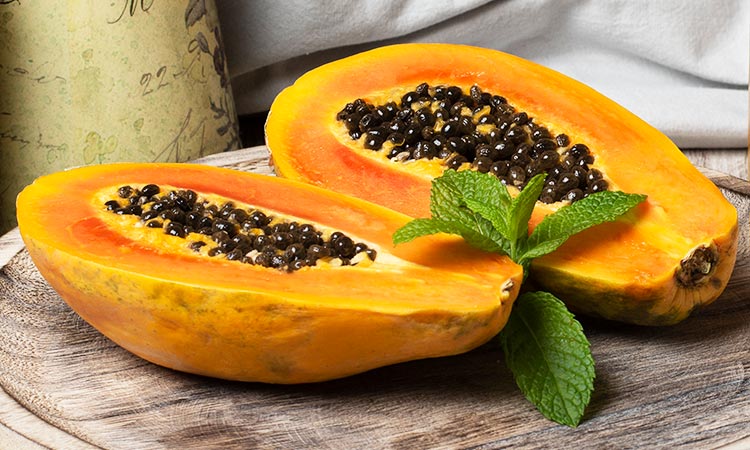 Los beneficios de comer papaya a diario