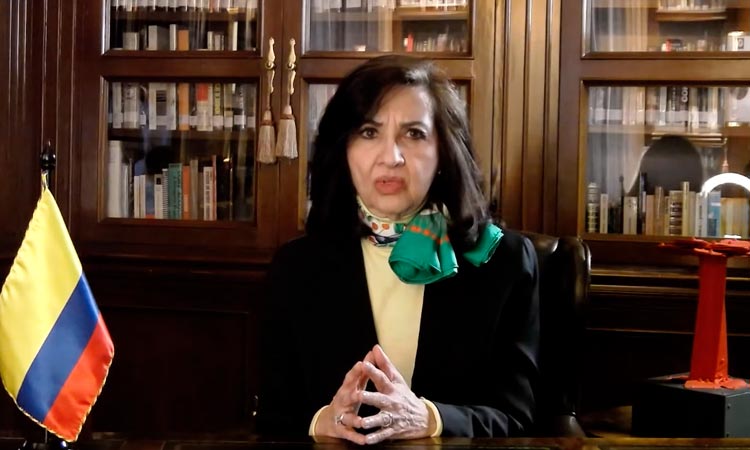 Cancillería pide seguir conducto oficial para colaboración médica