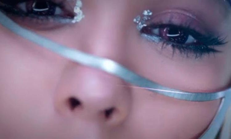 Danna Paola Sebastián Yatra No bailes sola