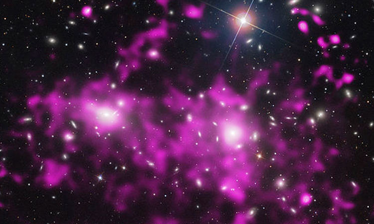 Energía oscura explicaría expansión acelerada del universo