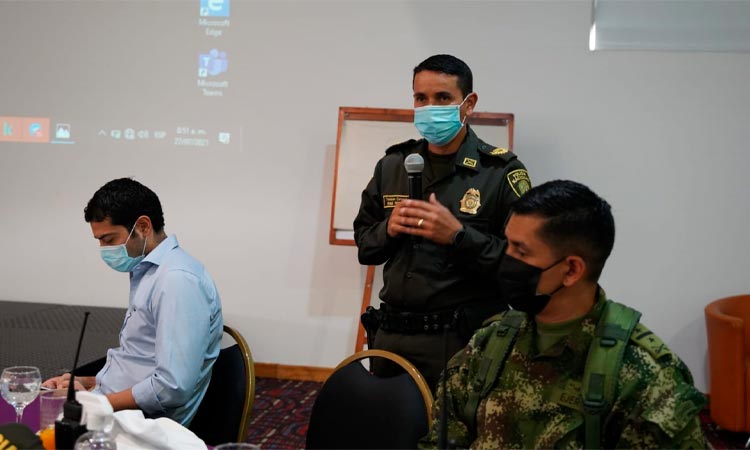 Emcali y autoridades diseñan campaña para combatir el hurto de cable