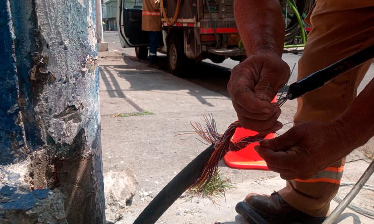 Emcali habilitó líneas para reportar robo o daño a infraestructura