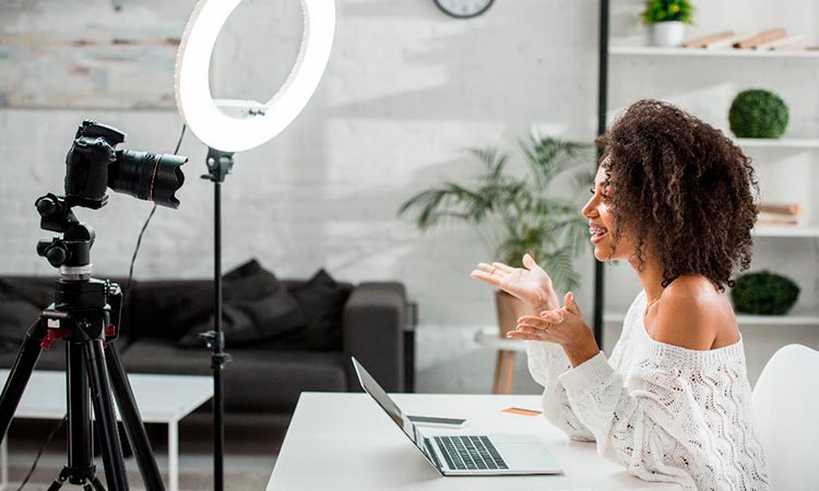 7 pasos para convertirte en influencer potenciando las redes sociales