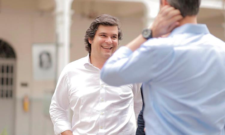 “Hay un sector que pretende acabar con la institucionalidad colombiana”