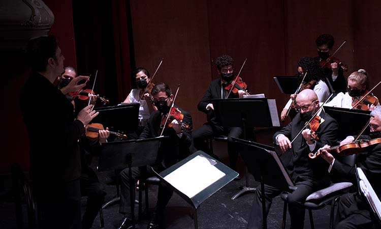 Serenata a las madres con la Orquesta Filarmónica