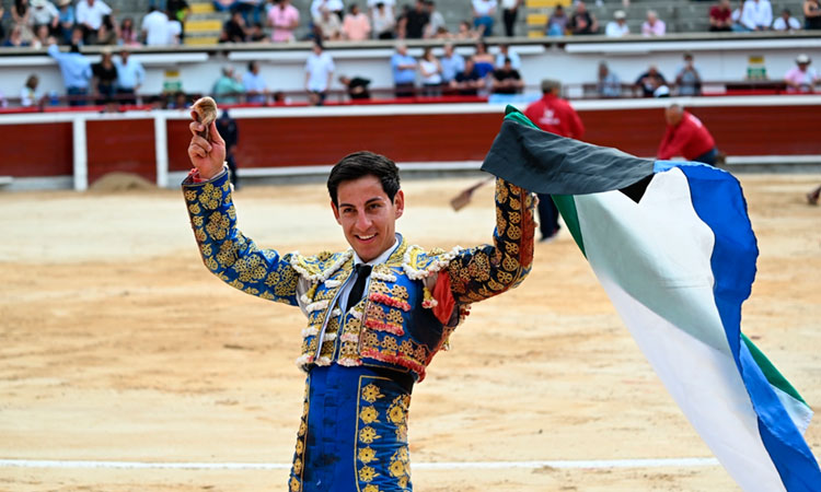 Anderson Sánchez corta la única oreja de la tarde