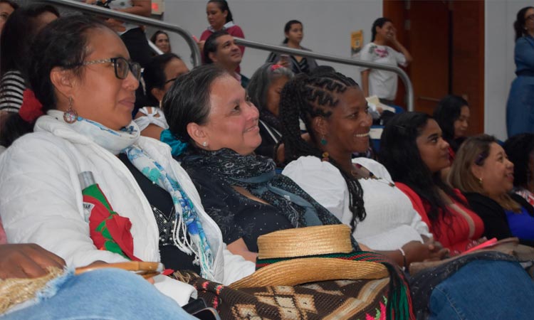 Mujeres del norte del Cauca lanzaron cartillas con sus historias de vida, liderazgo y resiliencia