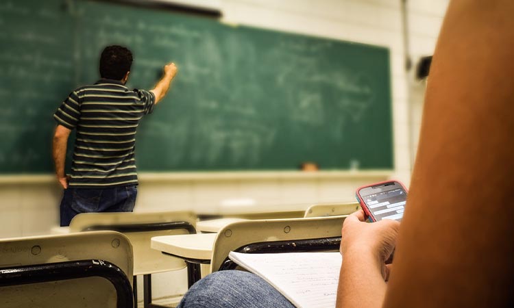 ¿Qué vamos a hacer con la deserción en las universidades?