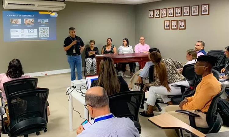 Por fiestas de fin de año activan Código Rosa en el Valle