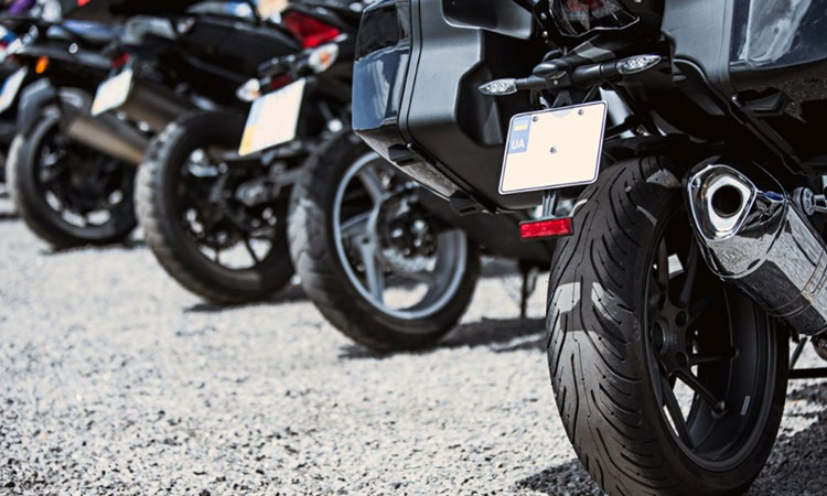 ¿Comenzarán a cobrar peaje para las motocicletas?