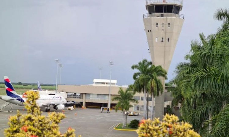 Prorrogan el contrato de concesión del Aeropuerto Alfonso Bonilla Aragón