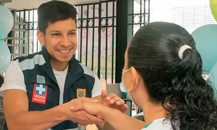 Gran vacunatón en Cali en preparación de la COP16