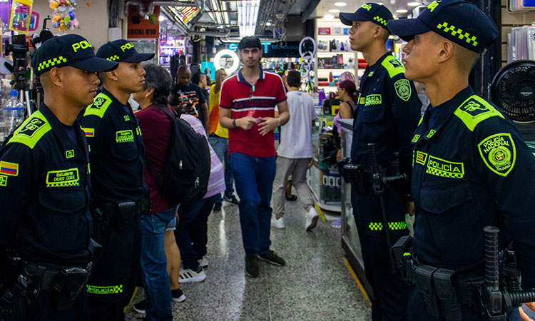 Incautaron 25 celulares robados en el centro de Cali