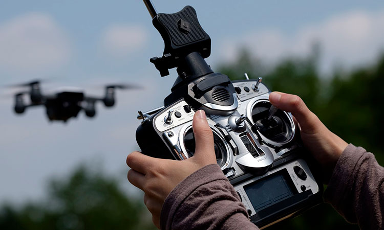Capturan a presunto manipulador de drones contra fuerza pública