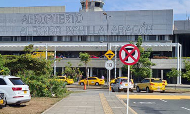 Capturan a una pareja con drogas en el aeropuerto Alfonso Bonilla Aragón