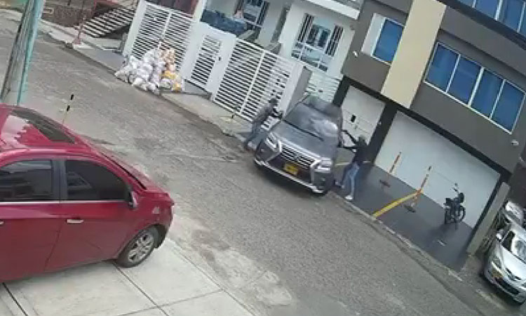 Ladrones fallan en su intento de asaltar a un conductor en El Ingenio
