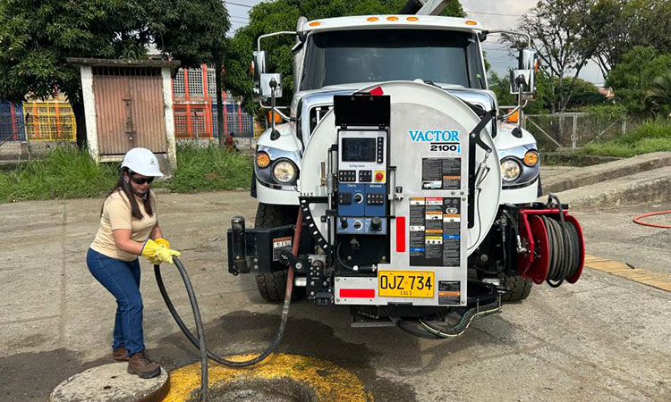 Emcali reemplazará más de 70 vehículos operativos obsoletos para fortalecer su capacidad técnica y reducir costos de mantenimiento