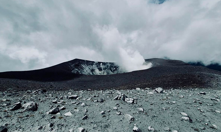 Refuerzan medidas en volcán Puracé