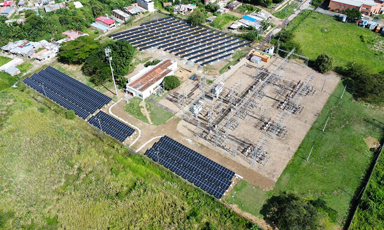 Nueva planta solar de Emcali genera 800 kilovatios en el oriente de Cali