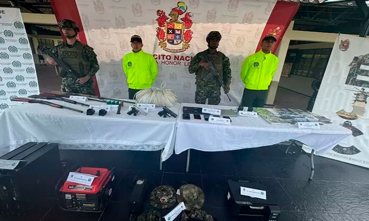 ELN impone tercer bloqueo armado en Chocó