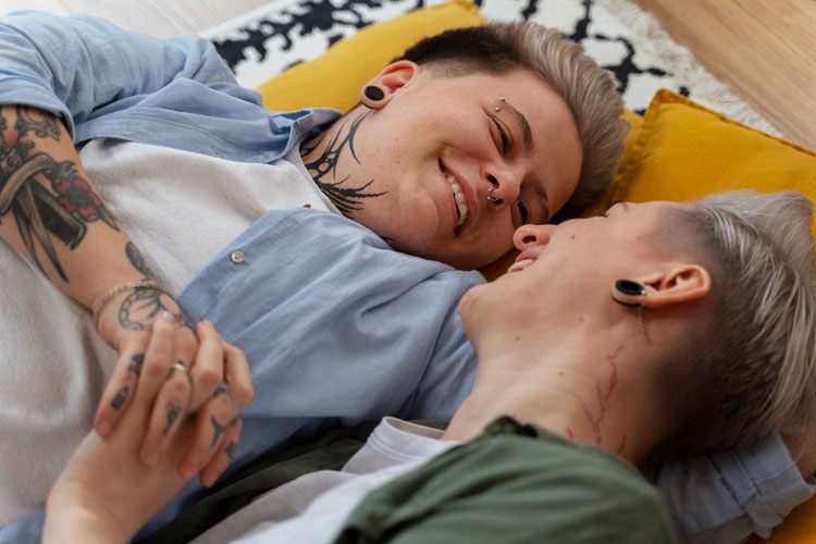 Por qué un heterosexual puede sentirse atraído por alguien de su mismo sexo
