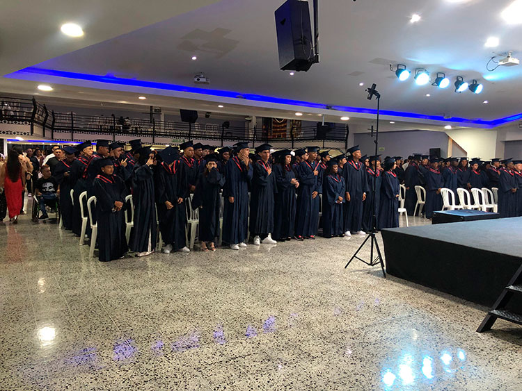 El modelo del Colegio Santa Anita rompe estigmas y transforma vidas