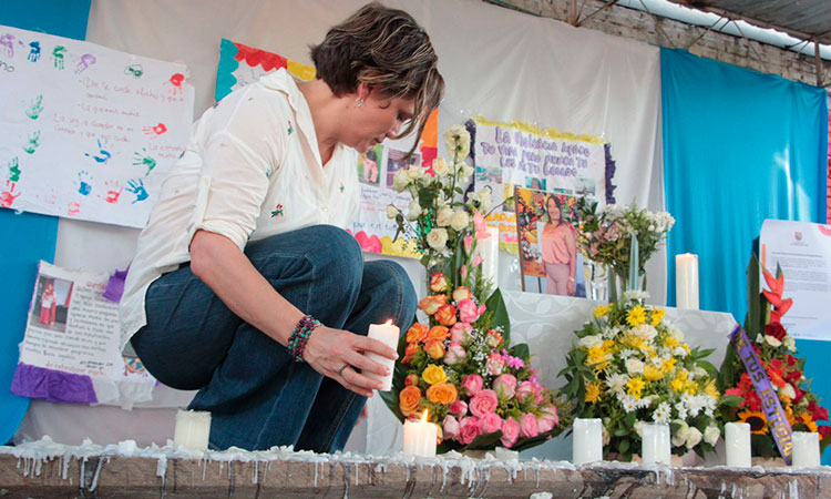 Institución educativa llevará nombre de profesora que murió en atentado contra la base aérea de Cali