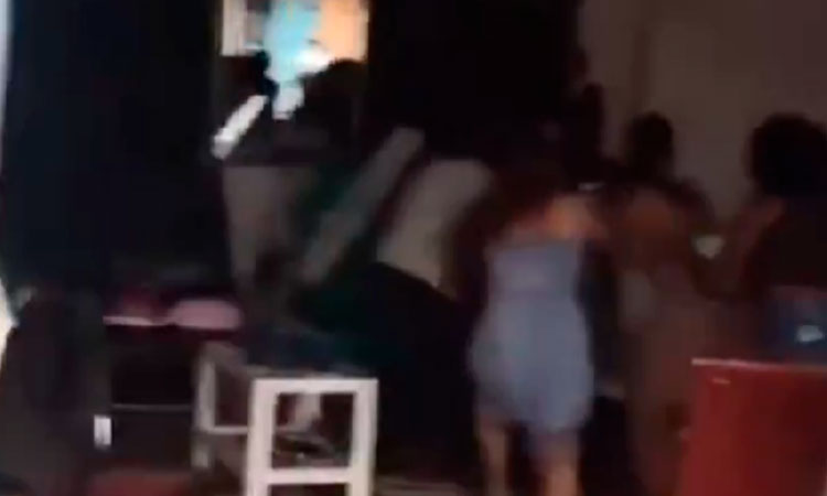 Influenciadores en Cali generan polémica con “broma” sobre presunta bomba