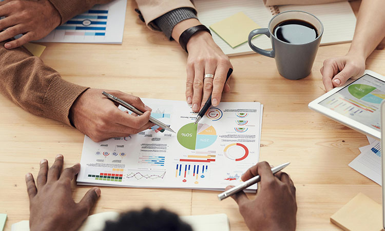 Anif advierte rezago regulatorio de Colombia en asesoría de inversión