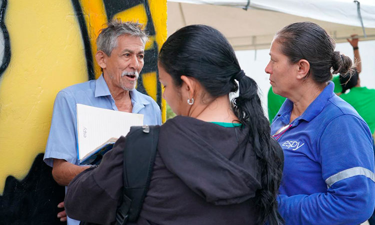 Yumbo lidera la sostenibilidad con aceite reutilizado y huertas urbanas
