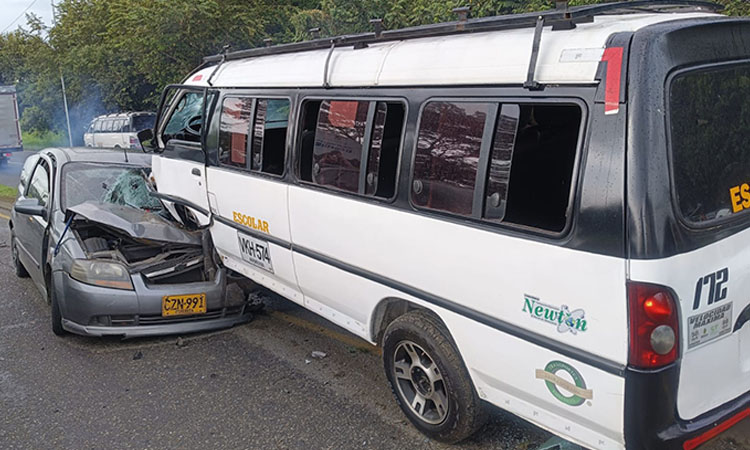 Accidente en la vía Cali–Jamundí deja 15 lesionados