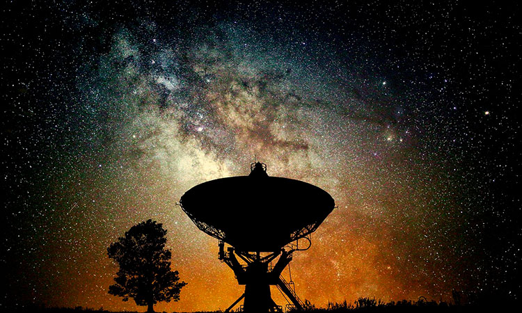 Astrónomos captan inusual señal de radio desde el cometa 3I/ATLAS