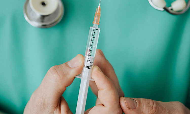 Denuncian primeras muertes por falta de atención médica en el Valle