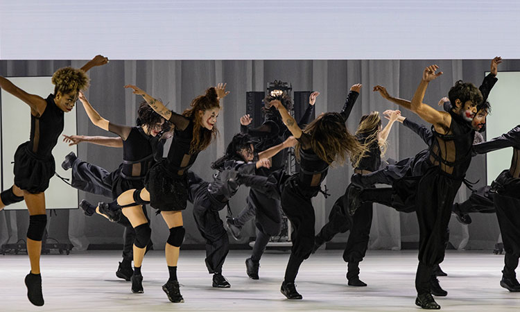La Bienal Internacional de Danza de Cali cierra con una explosión de lenguajes, rituales y estrenos