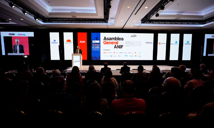 Alerta sobre el agotamiento del modelo de crecimiento