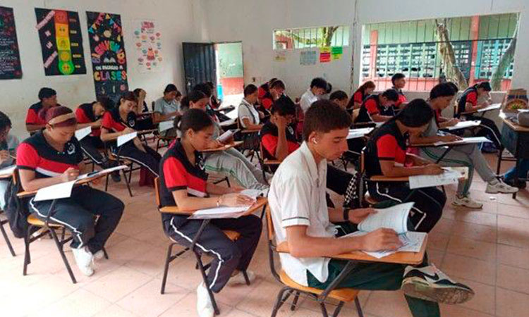 PTIES: educación superior digna para 27.000 jóvenes de las regiones más remotas del país