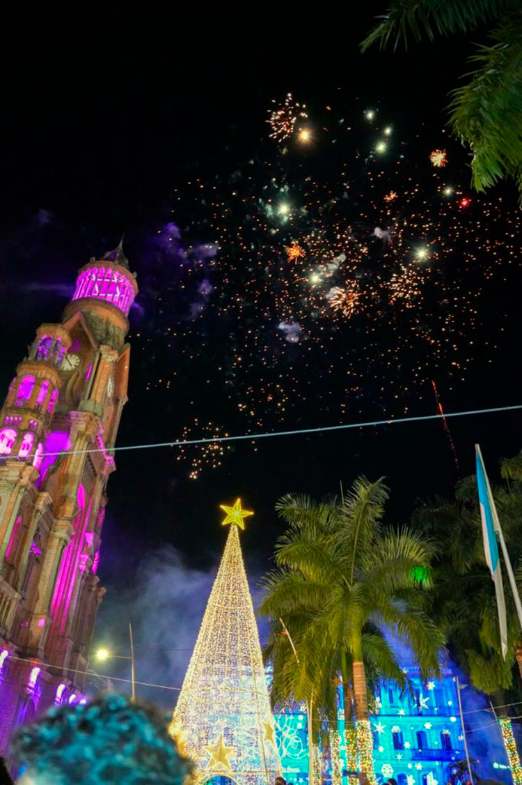 Palmira encendió su alumbrado navideño 2025 con un histórico show y masiva asistencia