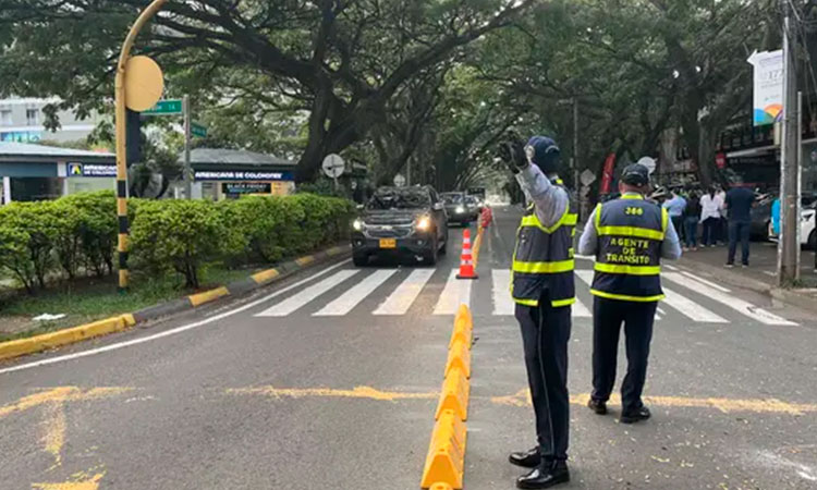 Alcalde Eder suspende la instalación de taches en Cali
