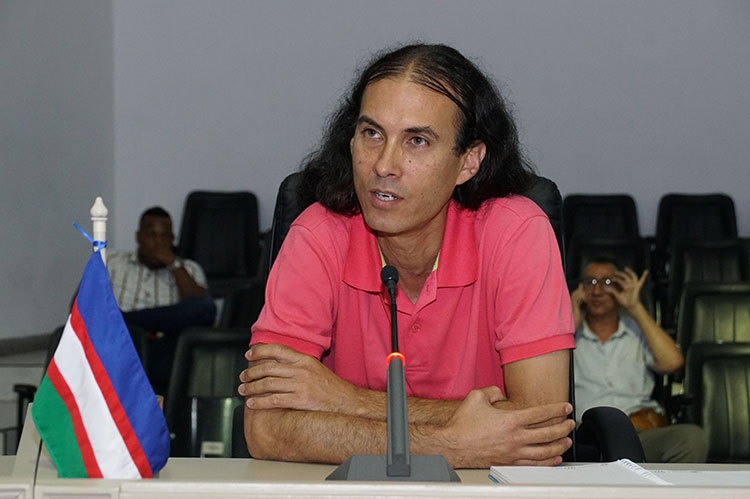 Mariana y Terry, con De Lima