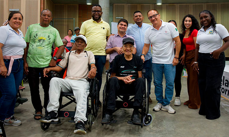 Esperanza sobre ruedas: 80 personas con discapacidad reciben ayudas de movilidad en Candelaria y Buga